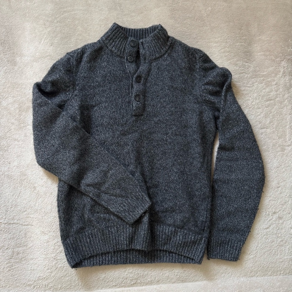 Hugo Boss Mens Small Dark Gray Finest Italian Yarn Pullover Sweatshirt Top
